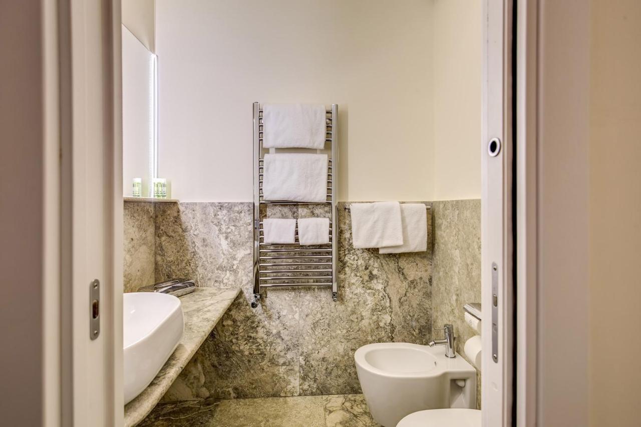 Casa Argileto Hotel Rome Exterior photo
